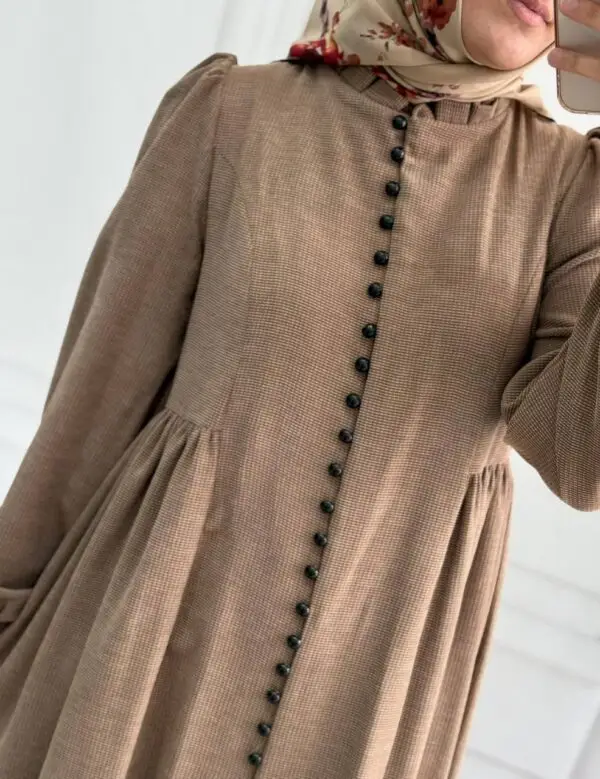 جلباب شانيلا بتصميم مميز وعصري