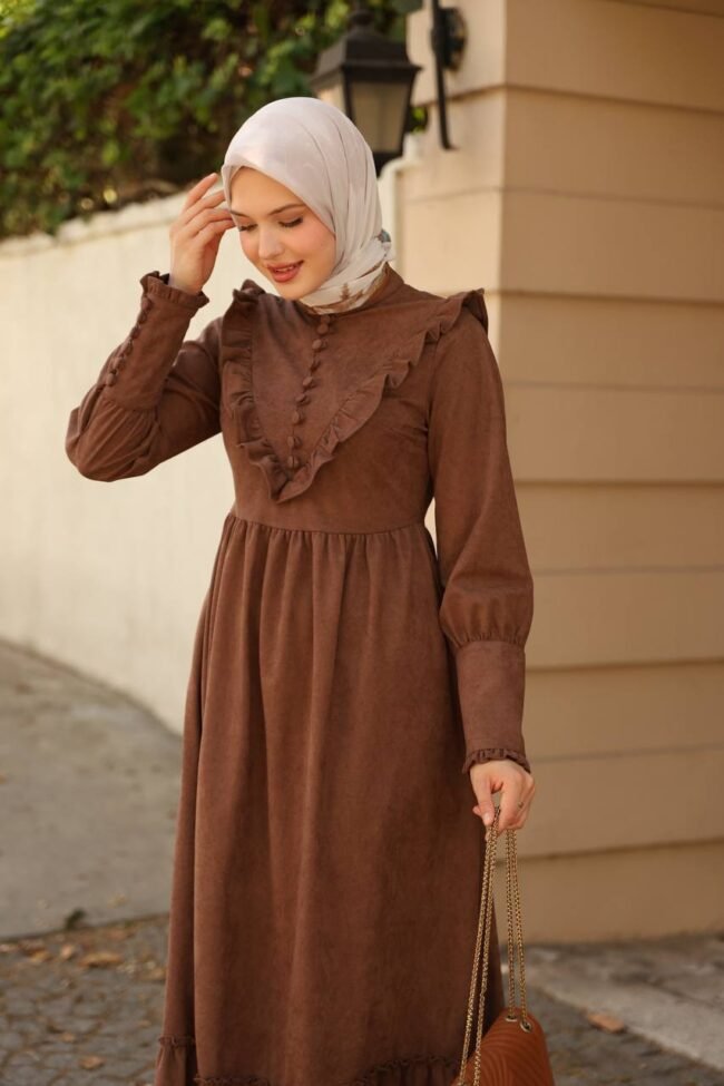 فستان ستار شمواه بثنية V على الصدر