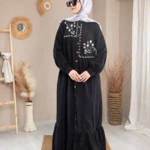 جلباب جينز اسود مطرز بالورود💮