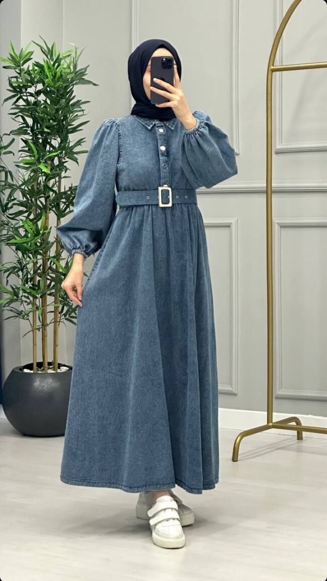 فستان جينز ربيعي صيفي بتصميم رائع