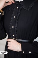 فستان مدينه بقبة مطرزة بشكل جميل