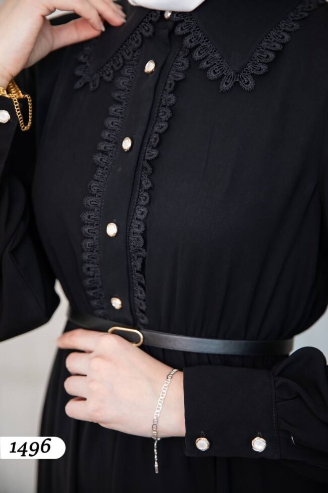 فستان مدينه بقبة مطرزة بشكل جميل