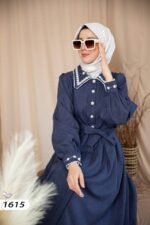 فستان فالينجا كتان بقبة مطرزة