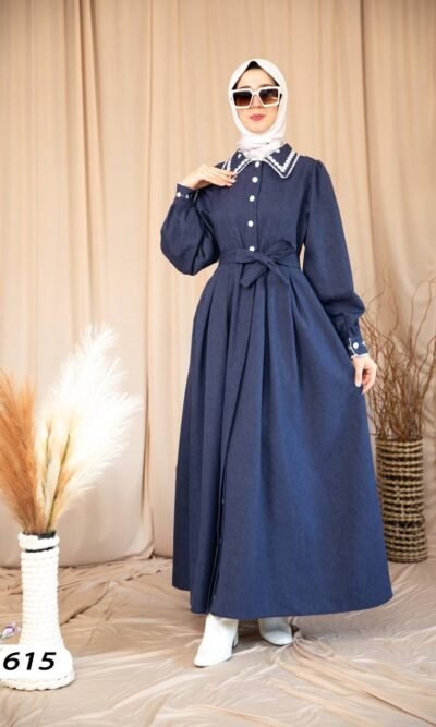 فستان فالينجا كتان بقبة مطرزة