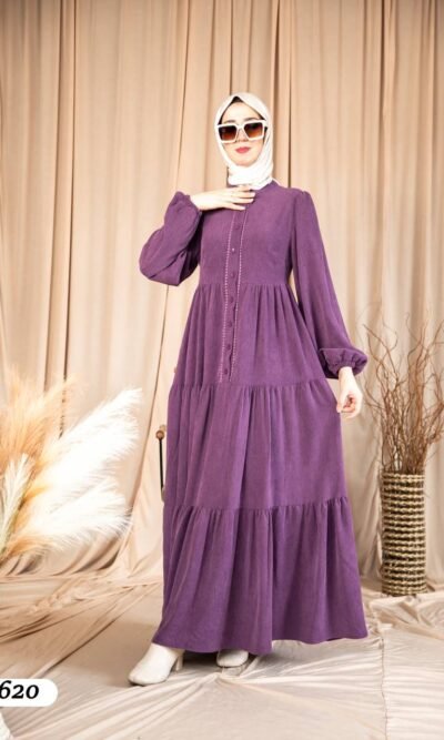 فستان تشانيلا بمجموعة ازرار وسطية