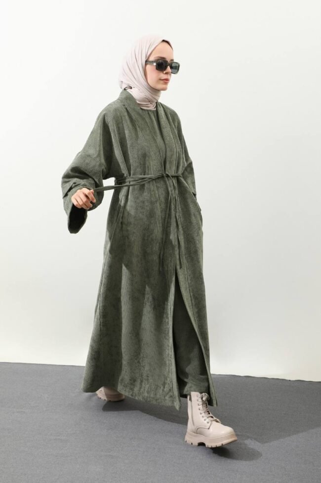 طقم عباية وفستان كوردروي شتوي