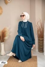 عباية مدينه ايبيك صيفية مطرزة بالكريستال