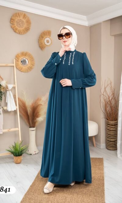 عباية مدينه ايبيك صيفية مطرزة بالكريستال