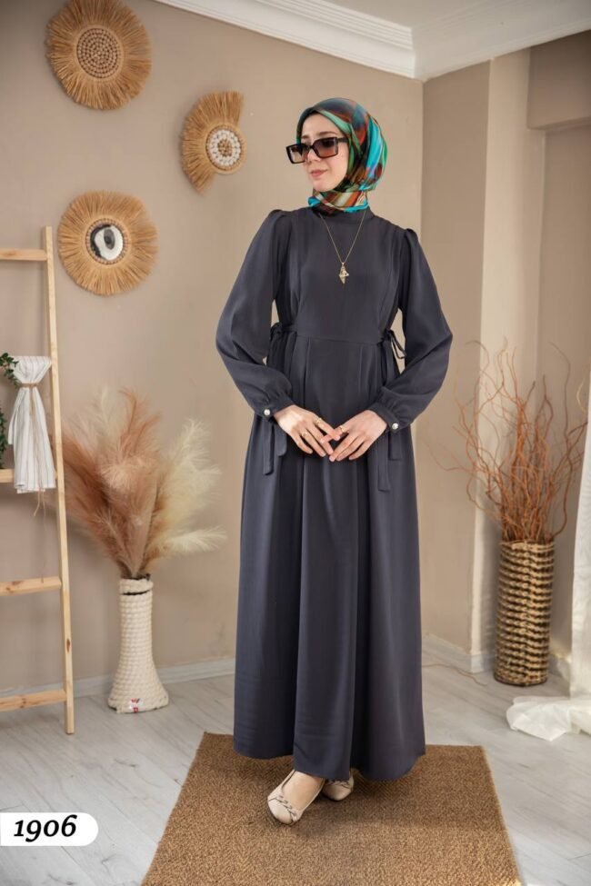 فستان استرا بتصميم خرافي