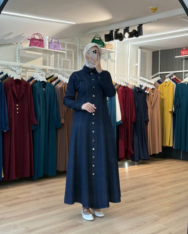 جلباب جينز بأزرار على كامل الطول