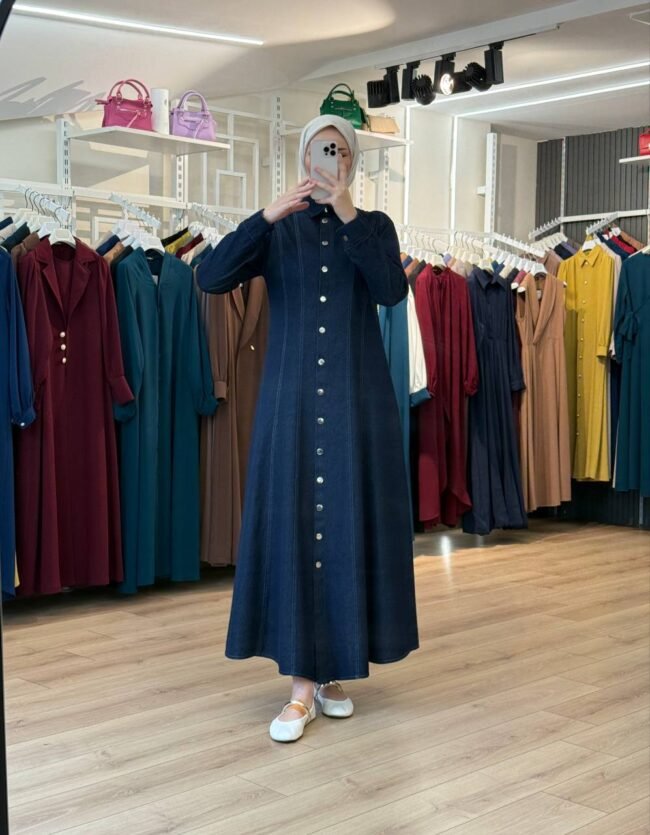 جلباب جينز بأزرار على كامل الطول