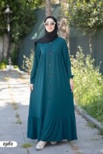 فستان مدينة ايبيك بأزرار على كامل الطول