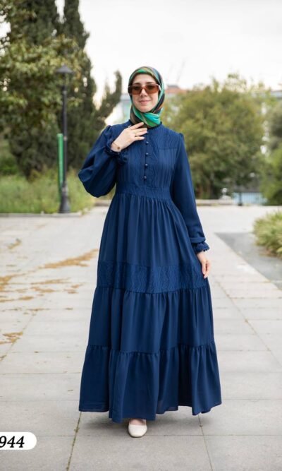 فستان ليندا ربيعي مطرز