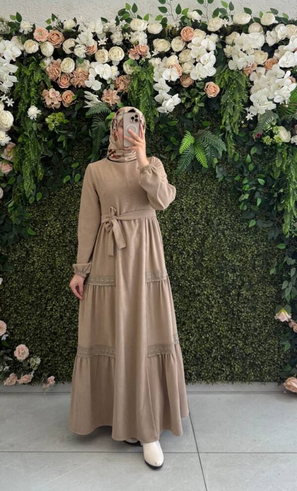 فستان تشانيل بتصميم جميل والوان حلوة