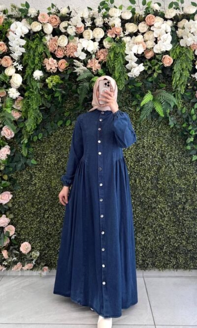 جلباب جينز بكسرات على الجانبين