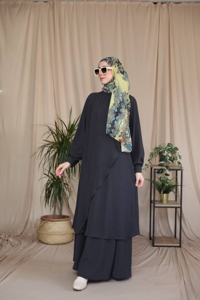 طقم مدينه قطعتين قميص وتنورة