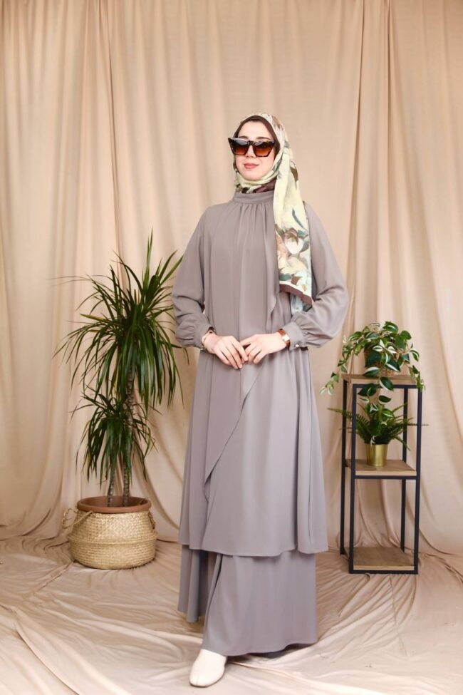 طقم مدينه قطعتين قميص وتنورة