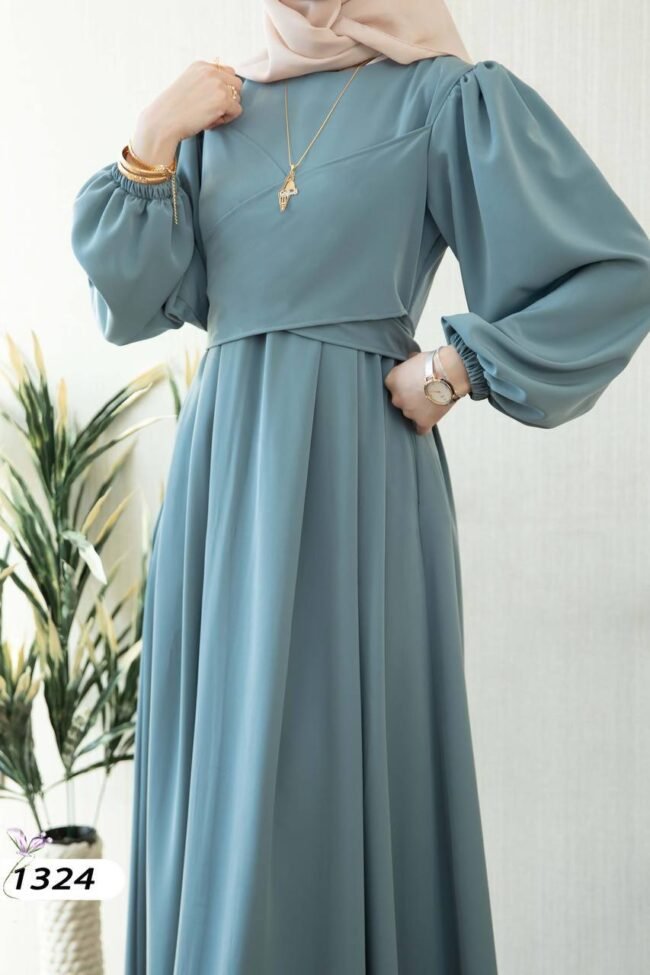 فستان كريستال كريب بألوان حلووه💯