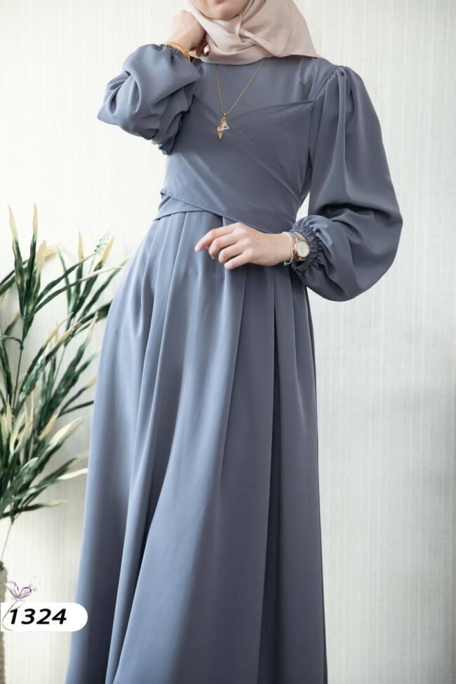 فستان كريستال كريب بألوان حلووه💯