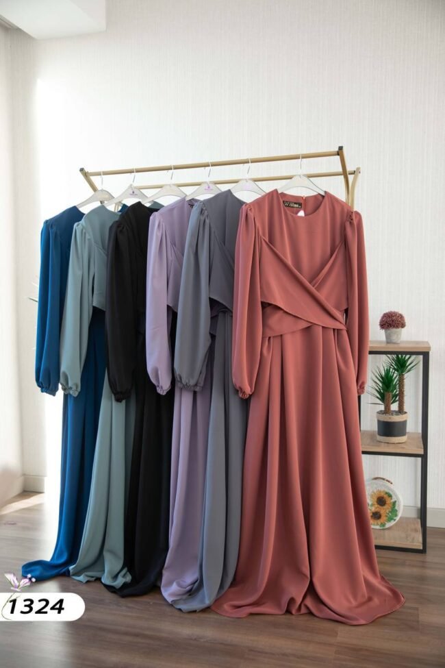 فستان كريستال كريب بألوان حلووه💯