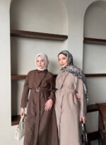 ترانشكوت ربيعي صيفي بشكل جميل