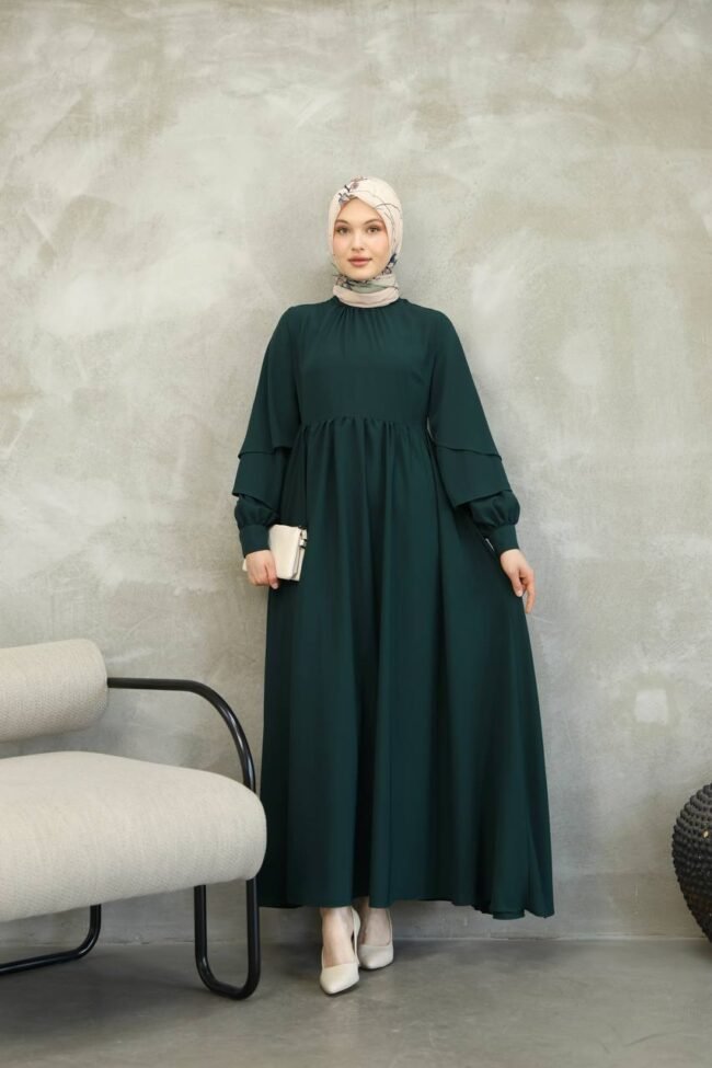 فستان مدينه صيفي بثنيات في اليدين