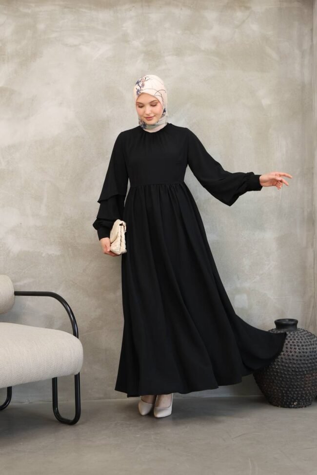 فستان مدينه صيفي بثنيات في اليدين