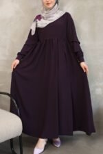 فستان مدينه صيفي بثنيات في اليدين