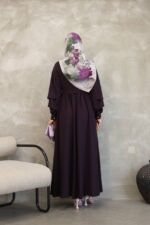 فستان مدينه صيفي بثنيات في اليدين