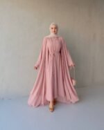 طقم عباية شيفون وفستان مع شالة💯