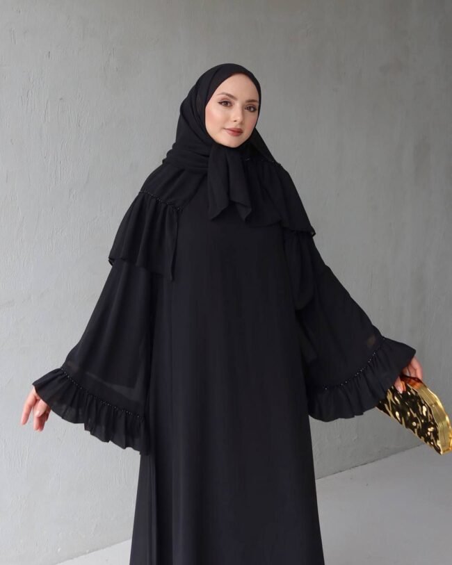 عباية شيفون طبقتين بتصميم جديد كلياً❤️