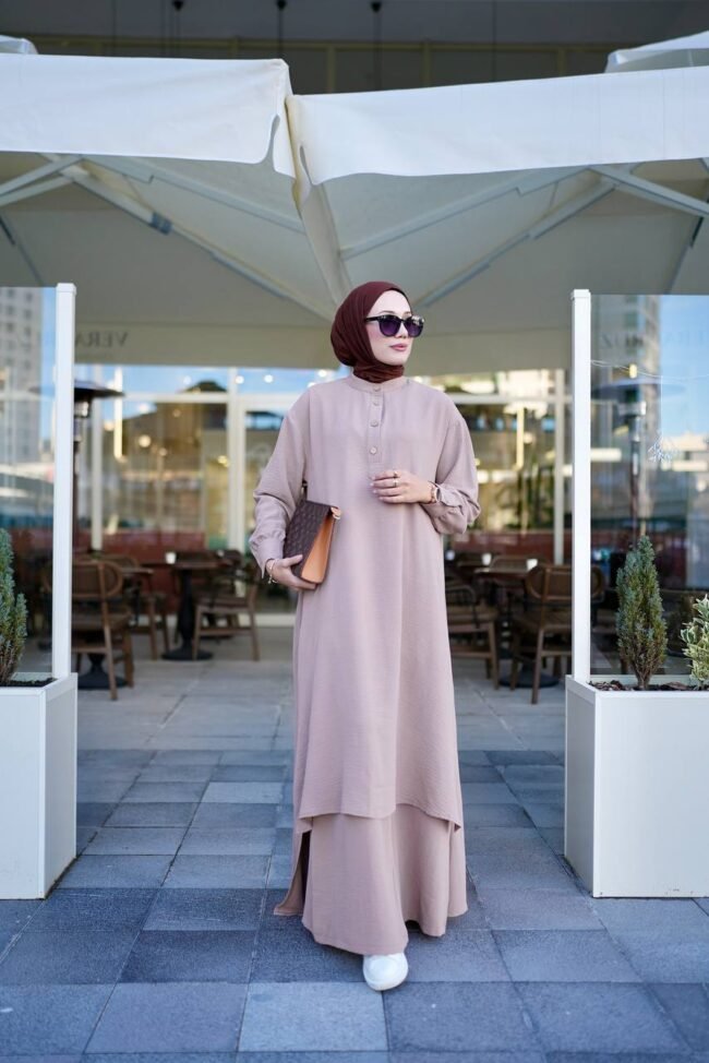 طقم ايروبين صيفي بقميص طويل وبنطلون واسع