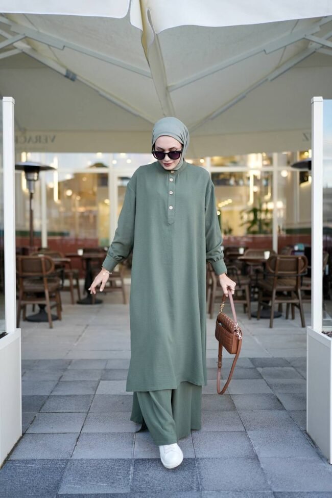 طقم ايروبين صيفي بقميص طويل وبنطلون واسع