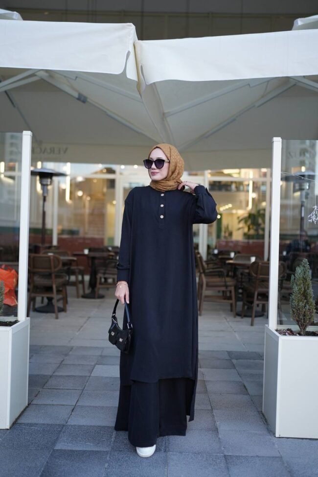 طقم ايروبين صيفي بقميص طويل وبنطلون واسع