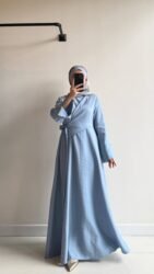 فستان صيفي بخامة وألوان مميزة