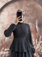 فستان شانيلا بتصميم جميل وبطول كامل