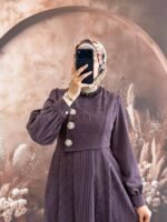 فستان شانيل بأزرار جانبية أنيقة ومُلفتة