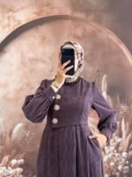 فستان شانيل بأزرار جانبية أنيقة ومُلفتة