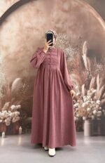 فستان شانيل بتصميم عصري من روفان موضه